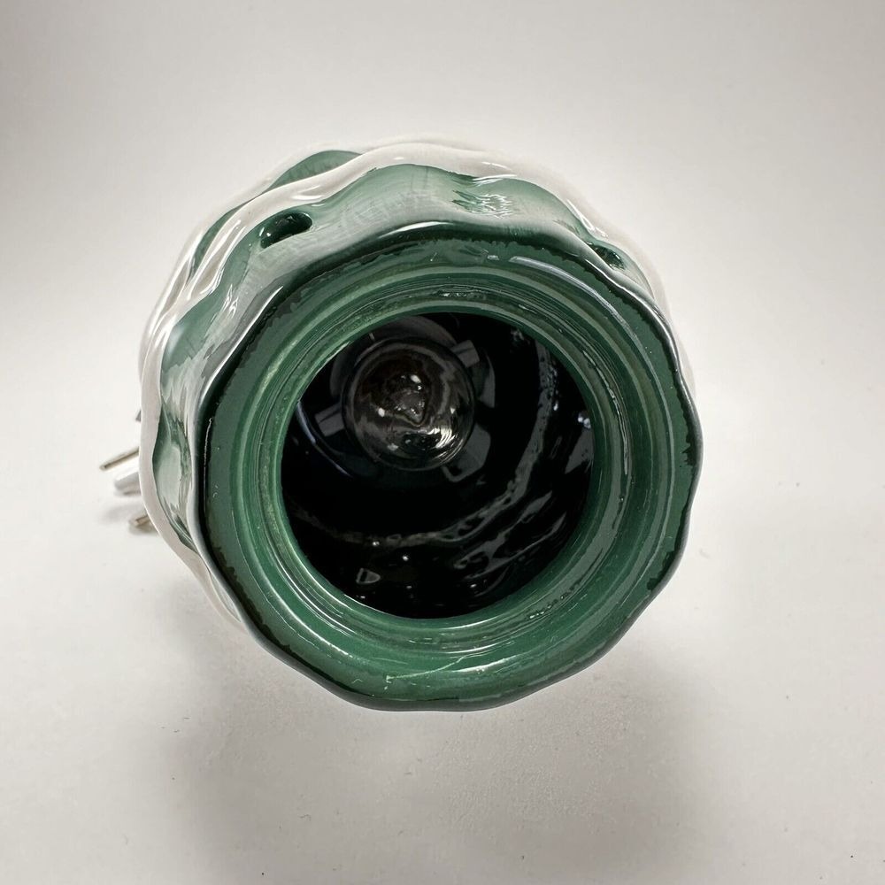 Sonoma Wax Cube Warmer Christmas Tree Green White Outlet Plug-In With Melts - Picture 4 of 10